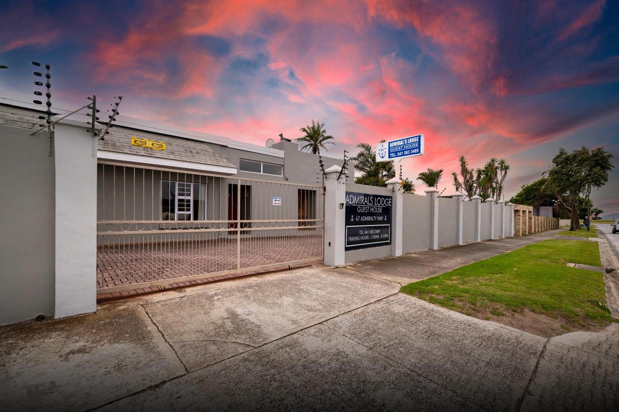 Admirals Lodge Guest House And Brightways Self Catering Apartments Port Elizabeth Eksteriør bilde