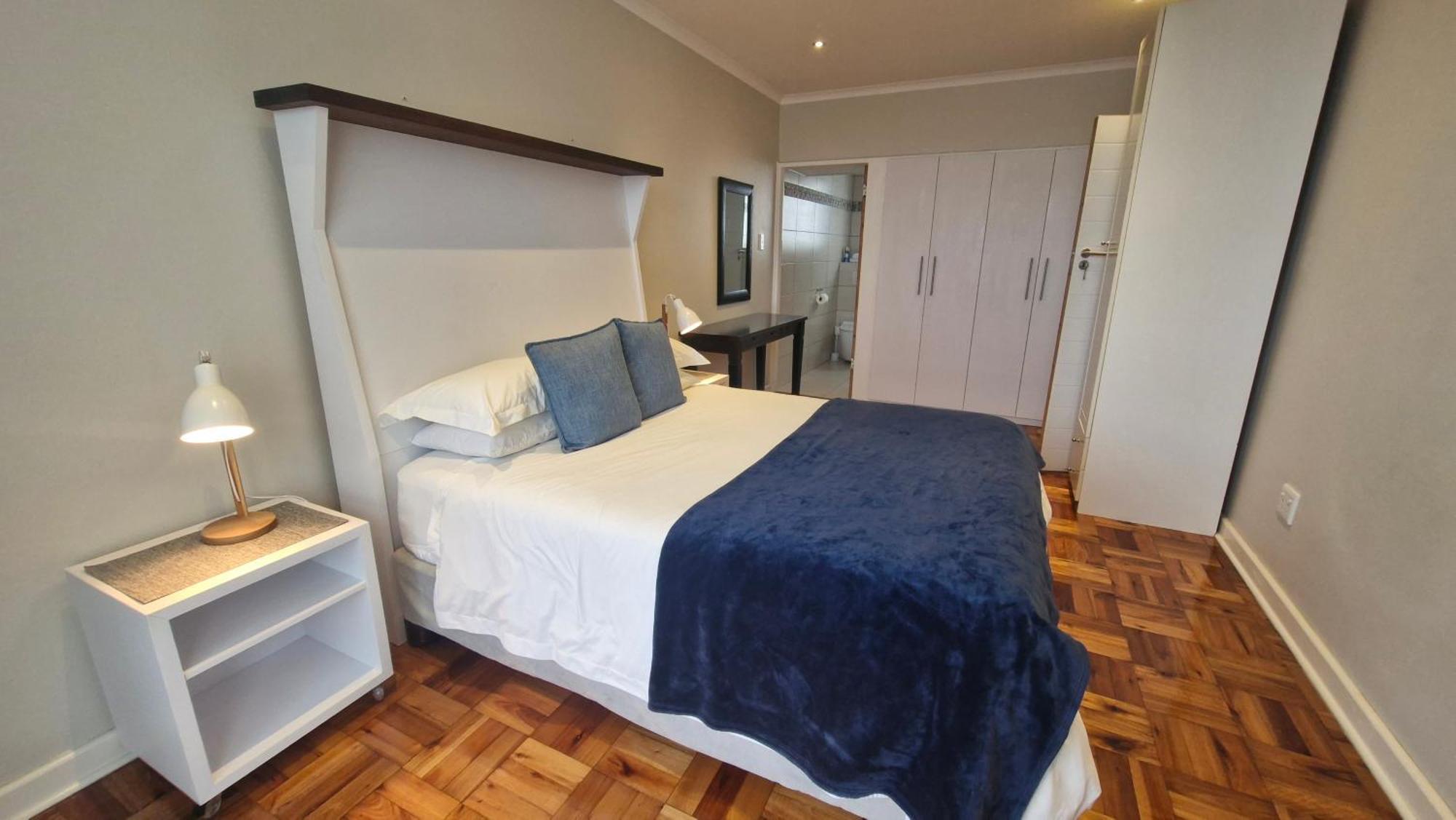 Admirals Lodge Guest House And Brightways Self Catering Apartments Port Elizabeth Eksteriør bilde